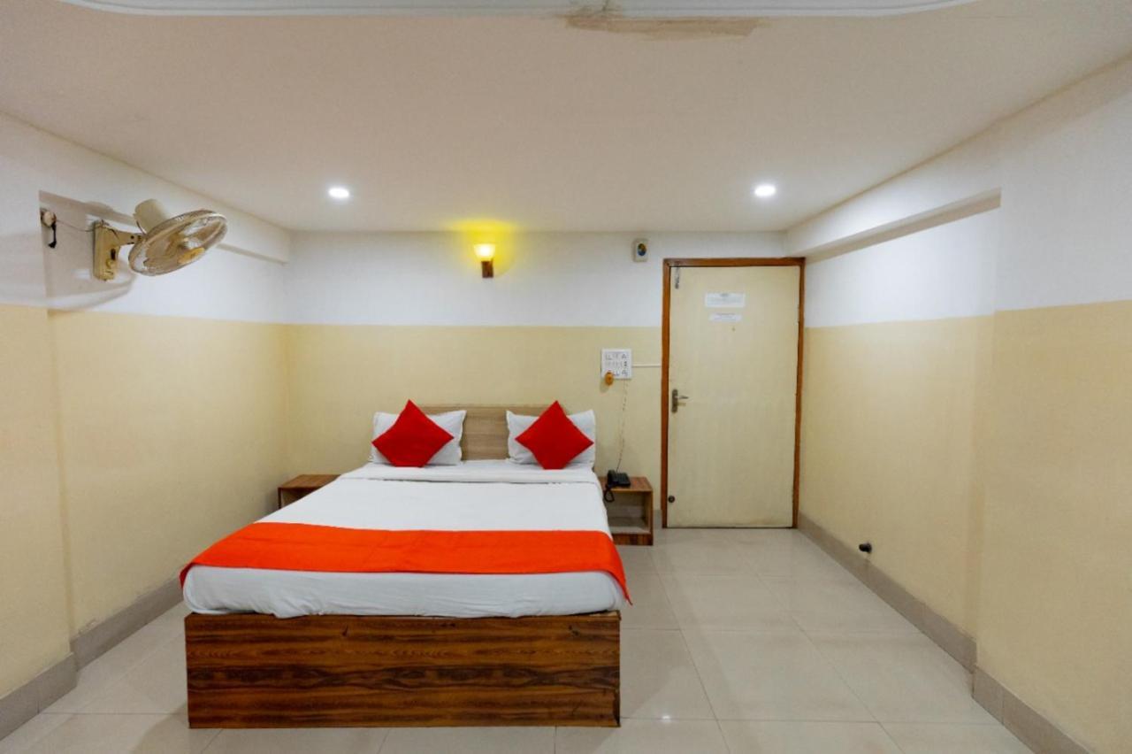 Hotel Deendayal Korba ภายนอก รูปภาพ