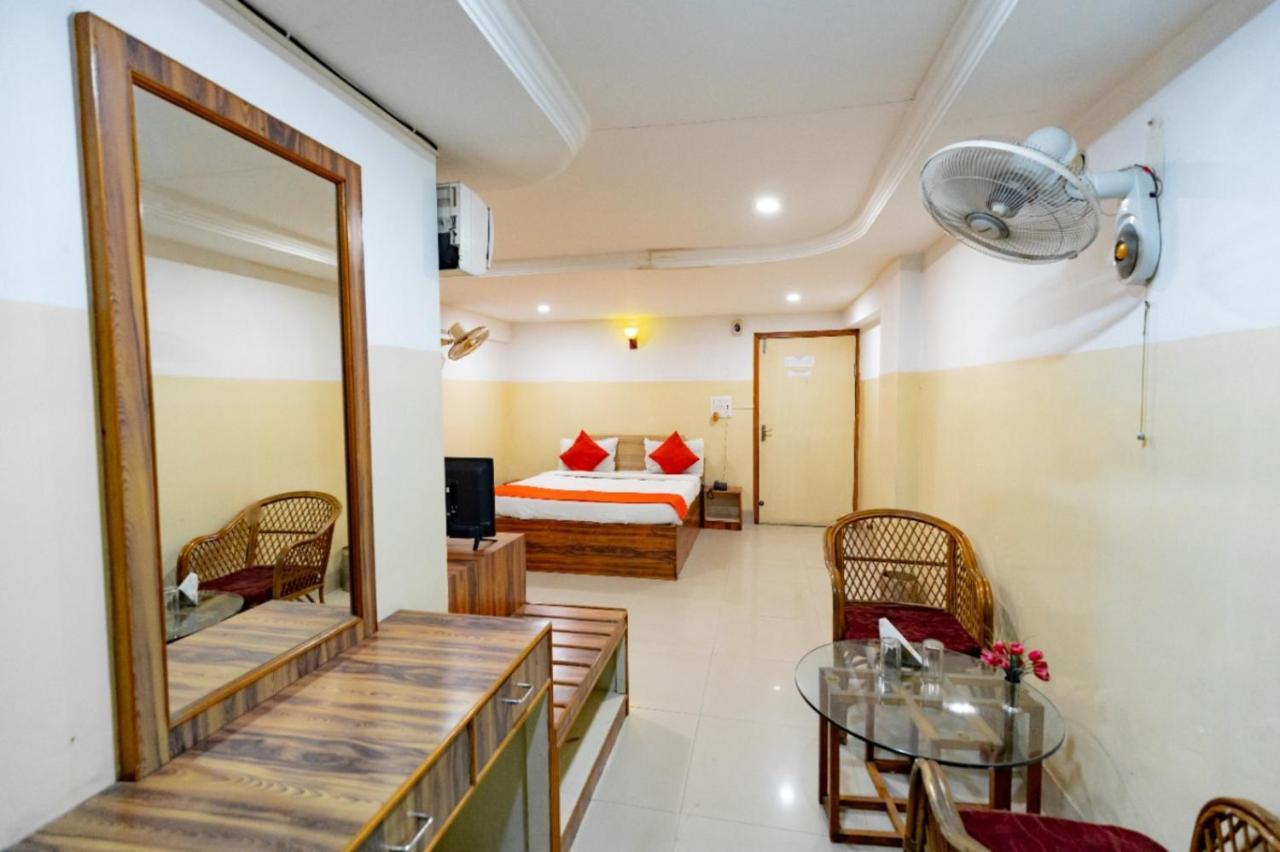 Hotel Deendayal Korba ภายนอก รูปภาพ